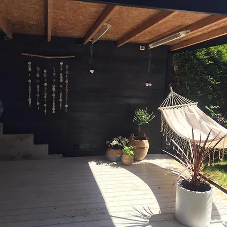Charming, Spacious Family Near Center 펜션 스타방에르