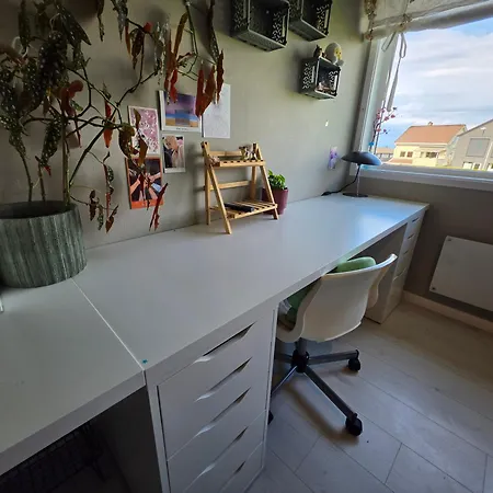 Charming, Spacious Family Near Center Casa de Férias *
